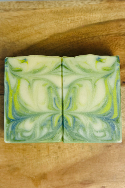 Winter Woods | Handcrafted Vegan Cold Process Soap 4oz | Rainbow Roots